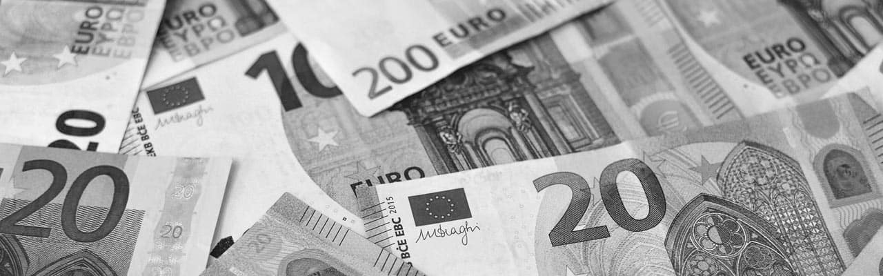 Sprawy kredytów frankowych a skuteczność państwa demokratycznego